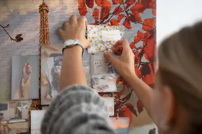 Nástěnka do dětského pokoje s motivem Eiffelovy věže