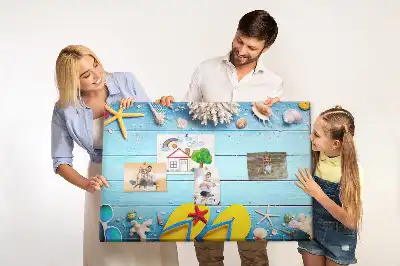 Korková nástěnka s motivem mušlí a pláže