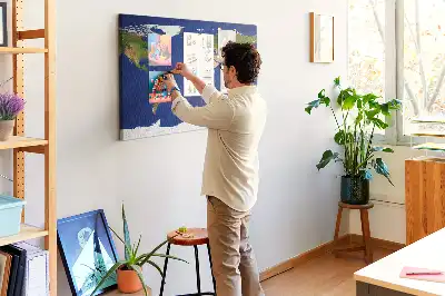 Korková nástěnná mapa světa