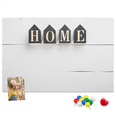 Dekorativní korková nástěnka s nápisem Home