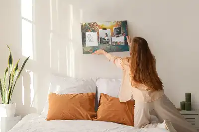 Korková nástěnka První poupata jara