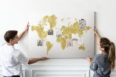 Korková nástěnka se zlatou mapou světa