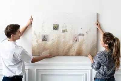 Korková nástěnka s abstraktním motivem obilí