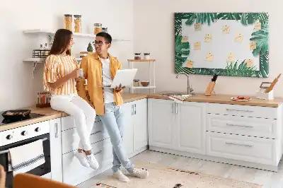 Nástěnka do dětského pokoje s motivem zelených listů safari