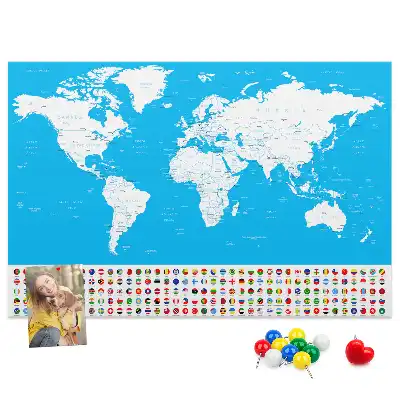 Korková nástěnka s obrysovou mapou států