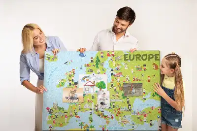 Nástěnka do dětského pokoje Mapa světa s vlajkami