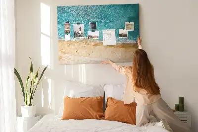 Korková nástěnka s motivem moře a pláže