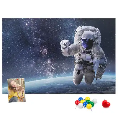 Nástěnka do dětského pokoje s motivem astronauta