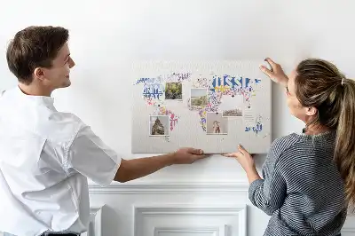 Nástěnka korková Země na mapě světa