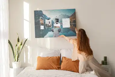 Korková nástěnka Loďky na jezeře