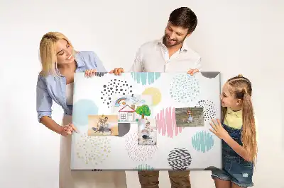 Korková nástěnka s geometrickým vzorem