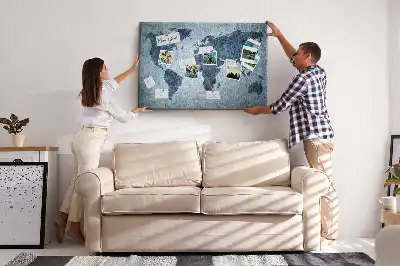 Nástěnka Malovaná mapa světa do dětského pokoje