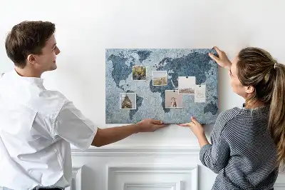Nástěnka Malovaná mapa světa do dětského pokoje