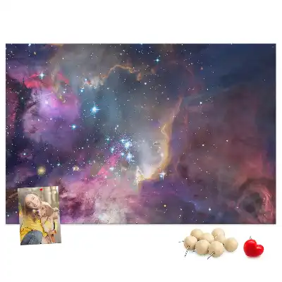 Korková nástěnka s motivem mapy světa Galaxie