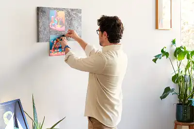 Korková nástěnka s imitací žilkovaného kamene