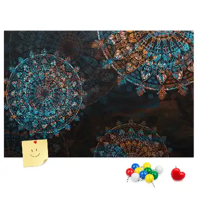 Nástěnka do dětského pokoje s motivem mandaly