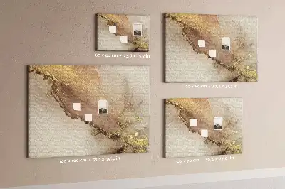 Nástěnka do dětského pokoje s motivem kamene se zlatým žilkováním