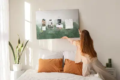 Korková nástěnka s moderními rostlinnými motivy