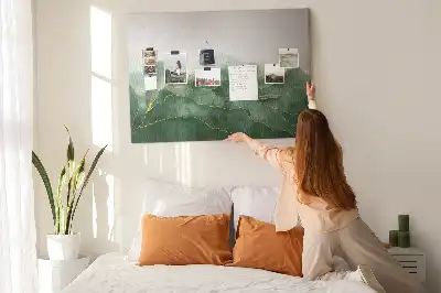 Korková nástěnka s moderními rostlinnými motivy