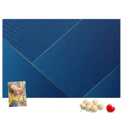 Nástěnka do dětského pokoje s dekorativní abstrakcí