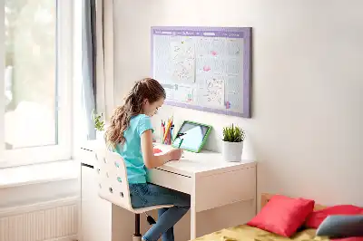 Nástěnka do dětského pokoje Růžový roční diář