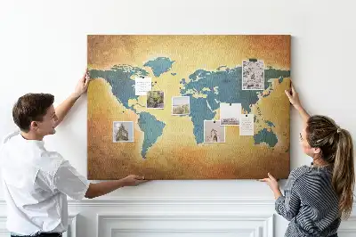 Korková nástěnka s motivem retro mapy světa