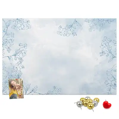 Korková nástěnka s motivem náčrtu rostlin
