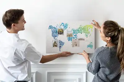 Korková nástěnka Mapa milých slov