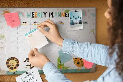 Nástěnka do dětského pokoje s motivem zvířat týdenní plánovač