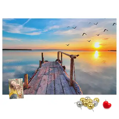 Nástěnka do dětského pokoje Jezero molo