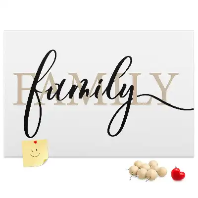 Nástěnná korková tabule s nápisem family