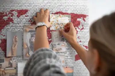 Korková tabule Mapa světa z cihel