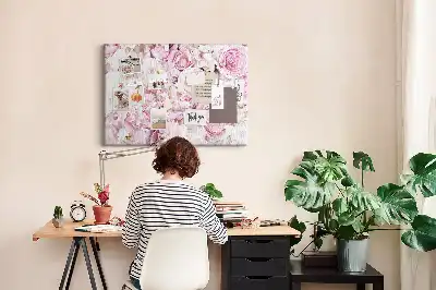 Korková nástěnka se vzorem stylizovaných okrasných rostlin