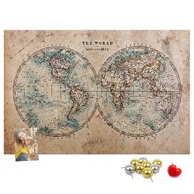 Korková nástěnná mapa světa ve tvaru glóbusu