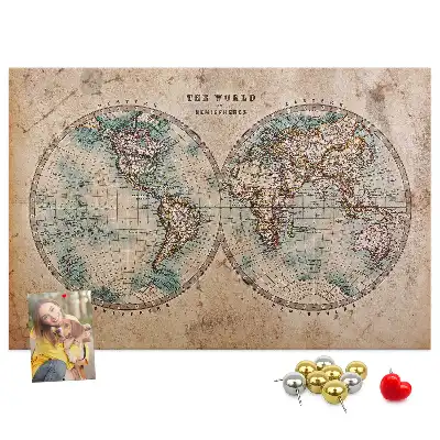 Korková nástěnná mapa světa ve tvaru glóbusu