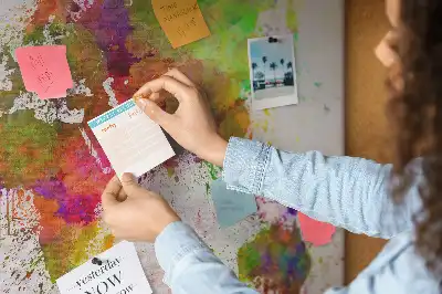 Nástěnka do dětského pokoje Mapa světa s akvarelem