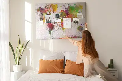 Nástěnka do dětského pokoje Mapa světa s akvarelem
