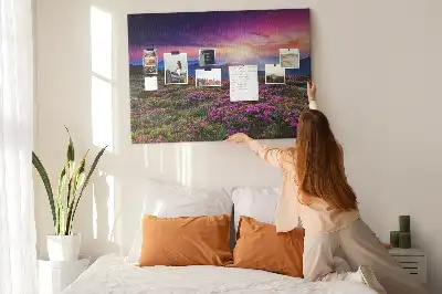 Korková nástěnka Východ slunce s květinami
