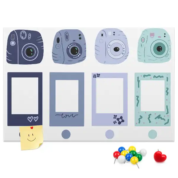 Korková nástěnka s motivem polaroidových rámečků