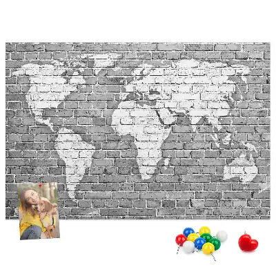 Nástěnka do dětského pokoje Mapa světa na cihlách