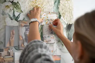 Korková nástěnka Květiny