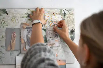 Korková nástěnka Květiny