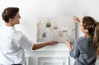 Dekorativní korková tabule s motivem mramoru