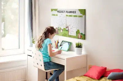 Nástěnka do dětského pokoje se školním rozvrhem hodin