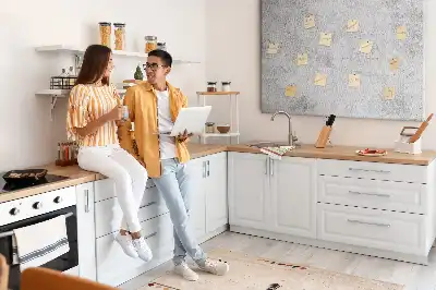 Nástěnka do dětského pokoje s motivem betonové zdi