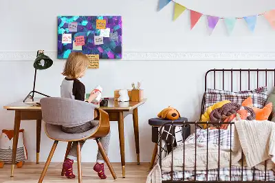 Nástěnka do dětského pokoje s motivem geometrických obrazců