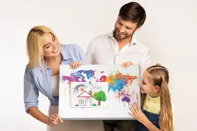 Nástěnka do dětského pokoje s motivem geografické kontinentální mapy
