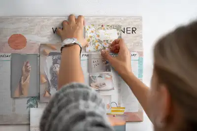 Korková nástěnka jako týdenní plánovač