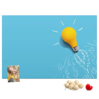 Korková nástěnka s kresbou žárovky