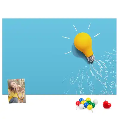 Korková nástěnka s kresbou žárovky